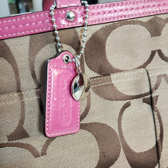 Vtg Y2K Authentic Coach Classic Monogram Barbiecore/Pinkcore Large Tote - Picture 5 of 16